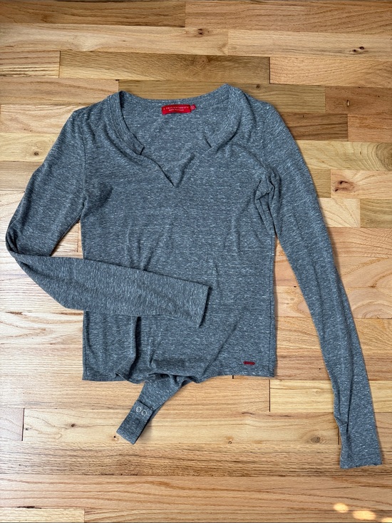 Philanthropy Tops - Heather Gray Long-Sleeve V-Notch Bodysuit